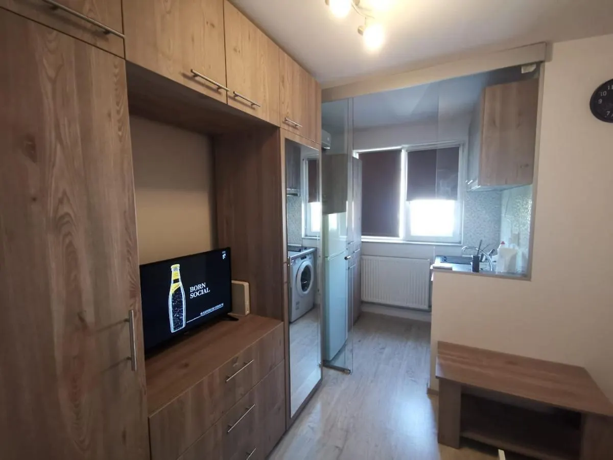 Holidays Inn Studio Bukurešť Apartmán